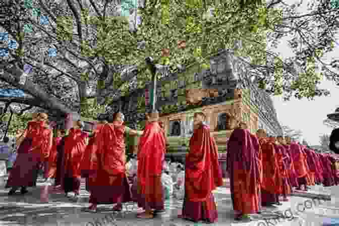 Pilgrims Offering Prayers And Circumambulating A Buddhist Temple Art And Devotion At A Buddhist Temple In The Indian Himalaya (Contemporary Indian Studies)